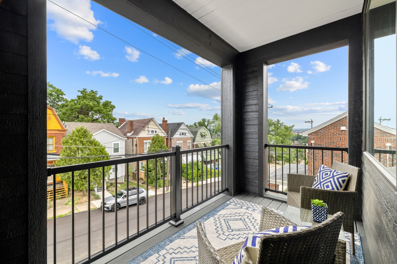 The Picket Fence - Main Home Balcony