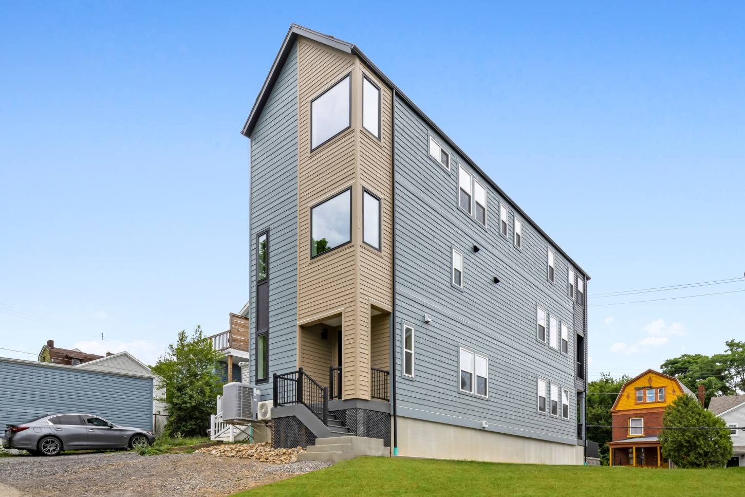 The Picket Fence - Main Home Elevation Rear